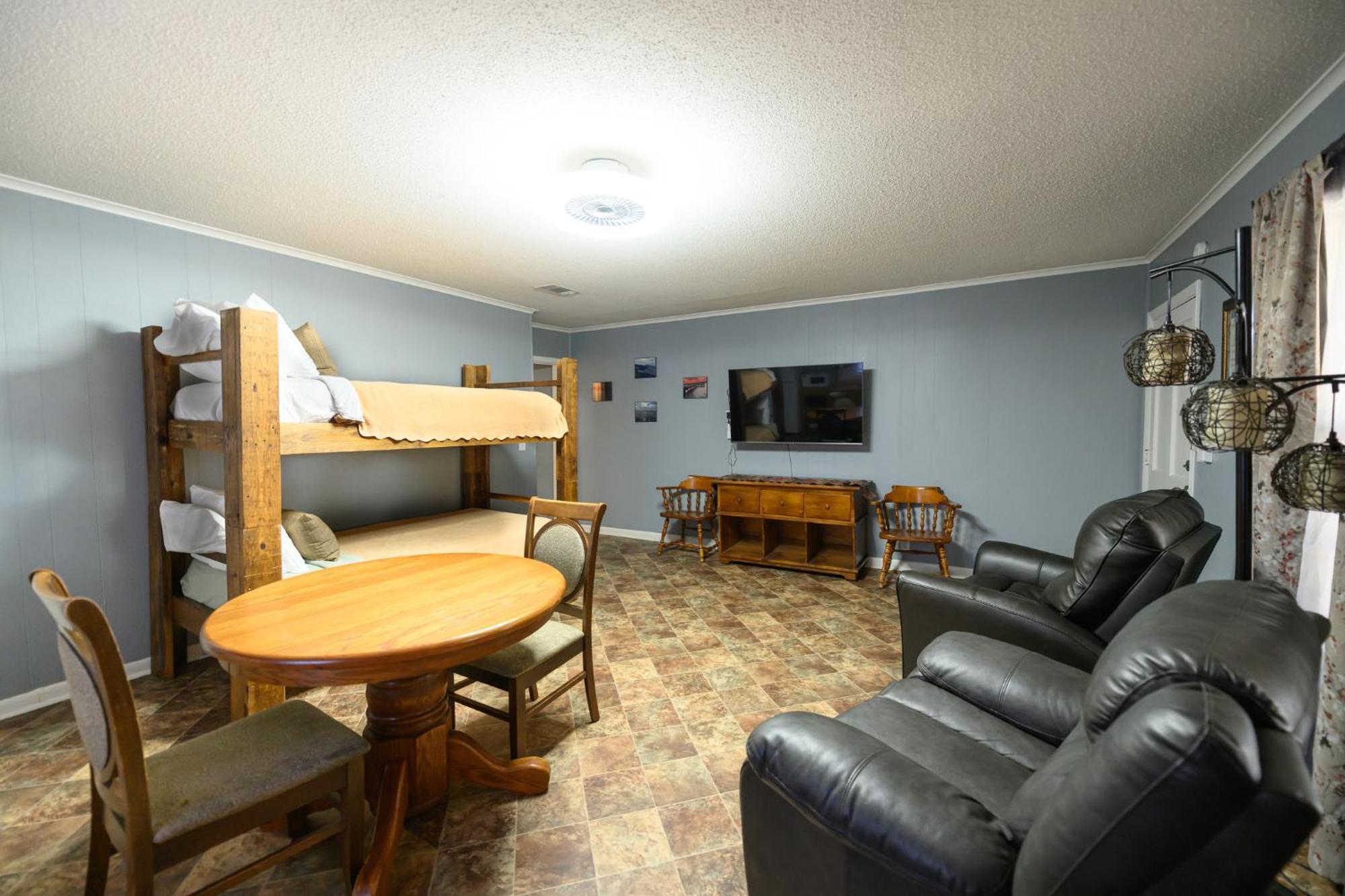 Turn On Inn Lake Village Habitación foto